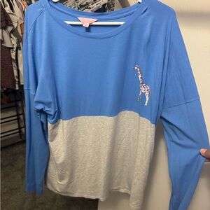 Lilly Pulitzer Blue and Gray Long Sleeve Tee with Giraffe